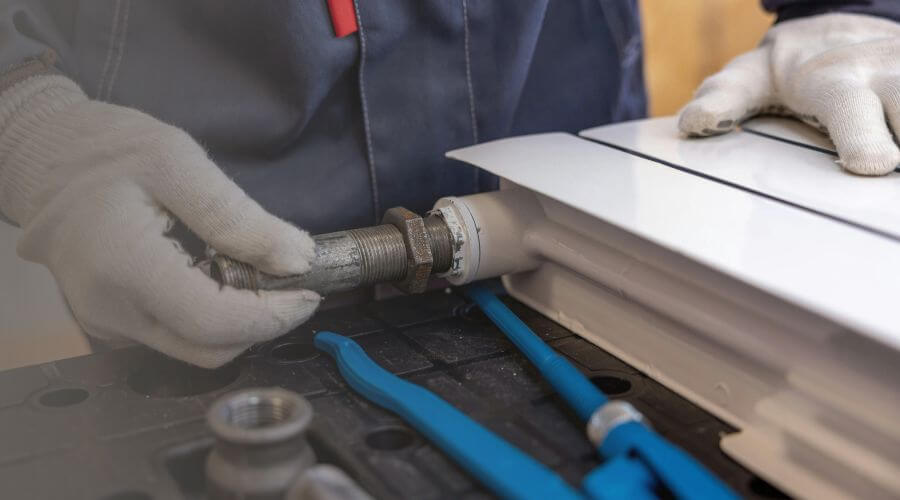 Gas Line Leak Repair in Owaneco, IL